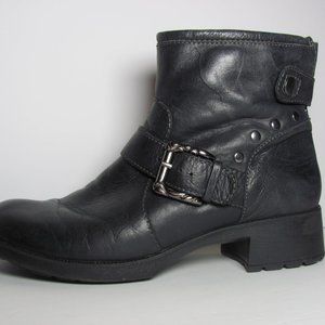 Earth women's size 9.5 black leather buckled ankle boots w/plush lining